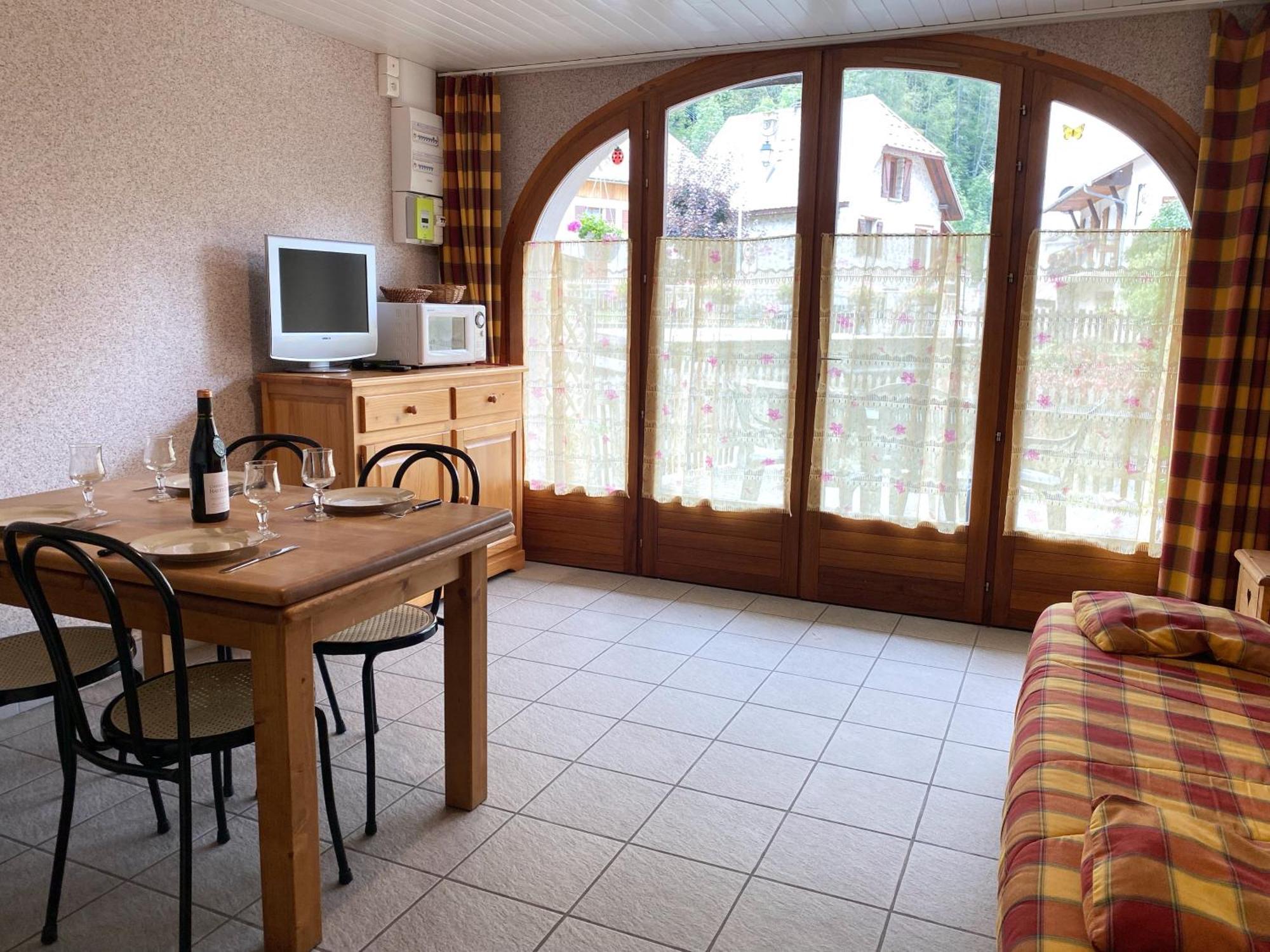 Apartamento L'Edelweiss La Chapelle-en-Valgaudemar Exterior foto